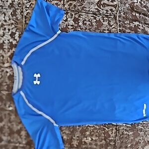 UA Compression shirt size Lg